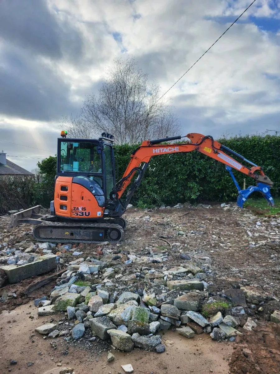 3 and a half ton Digger for hire - Image 1