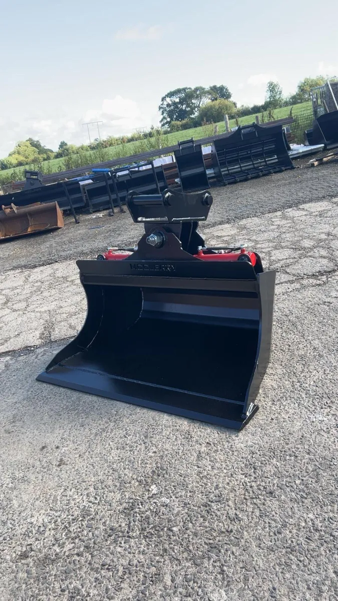 🔧 Tilting Buckets – Precision, Control & Versatil - Image 3