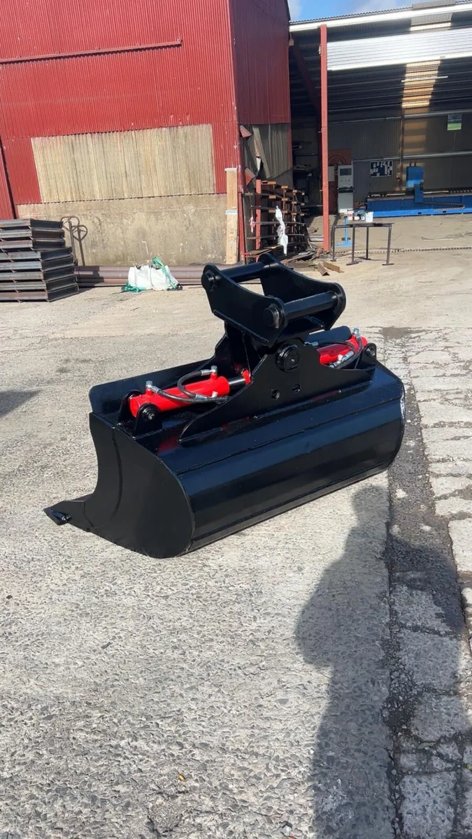 🔧 Tilting Buckets – Precision, Control & Versatil - Image 2