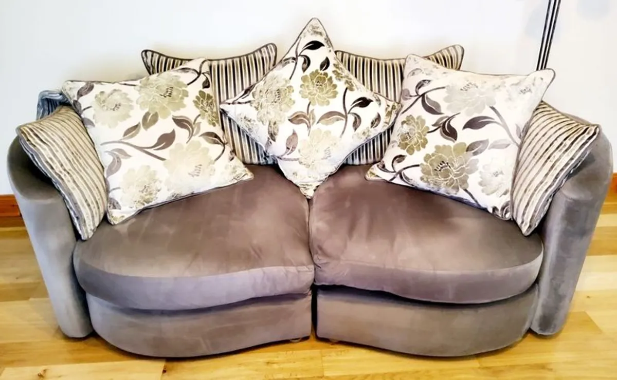 Sofa and swivel chair - Image 1