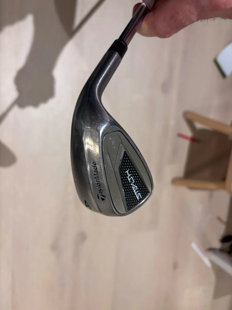 Taylormade Stealth Gap Wedge and M6 SW - Image 2