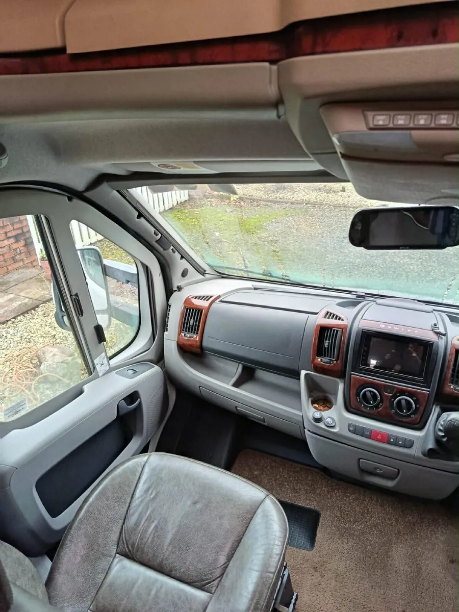 Swift Kontiki 669 - Campervan - Image 4