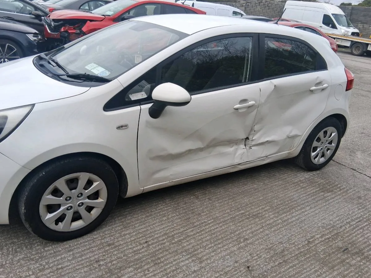 KIA RIO - Image 4