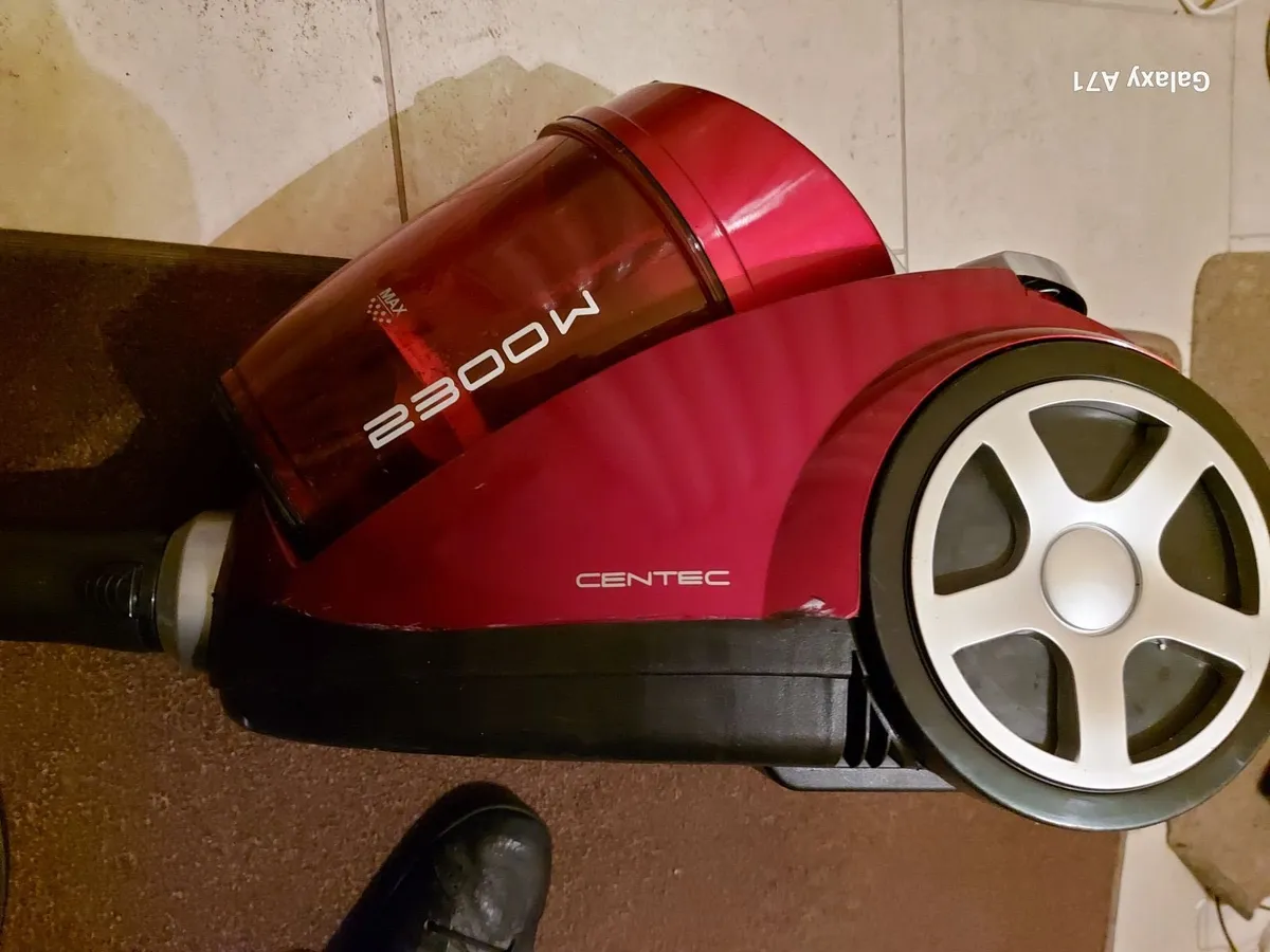 Red Royal Centec 2300W cylinder vacuum cleaner - Image 1
