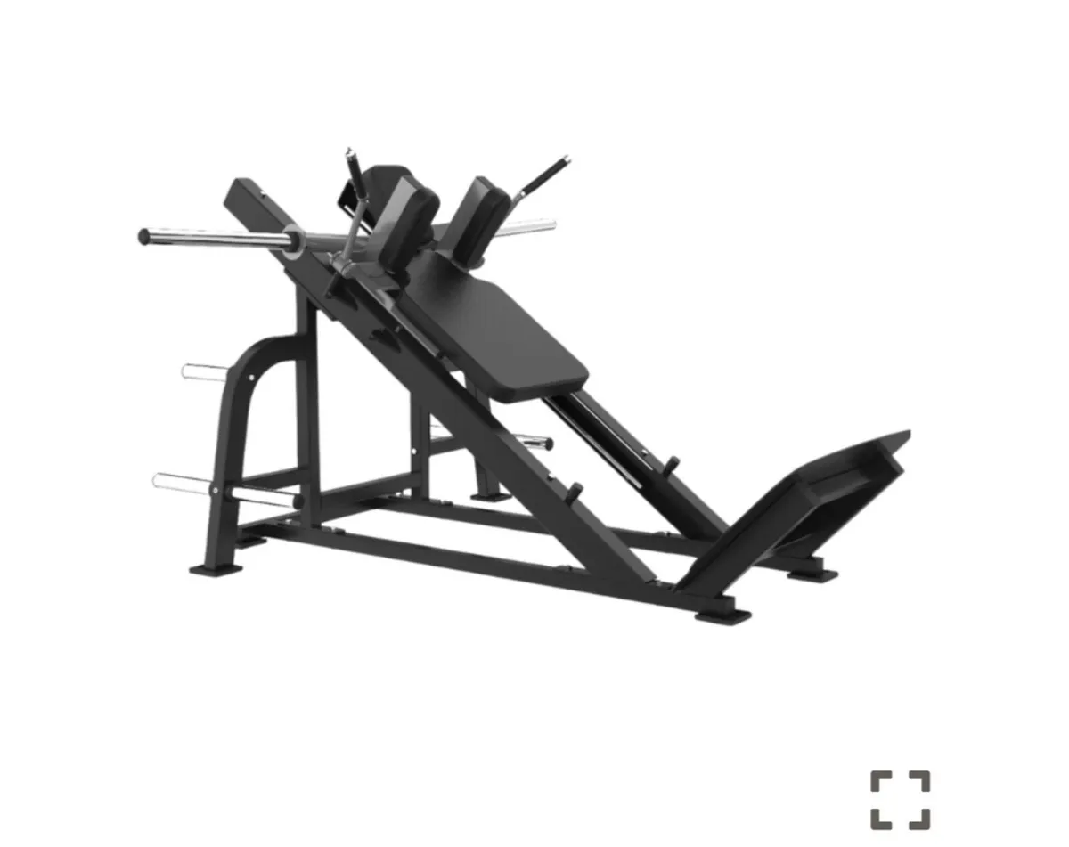 Blk Box Hack Squat - Image 2