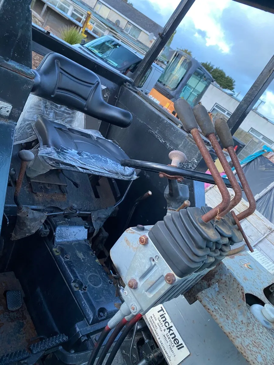 Leyland 802 - Image 4