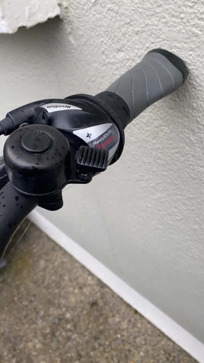 Leader Fox Away Hybrid Bike - Image 3