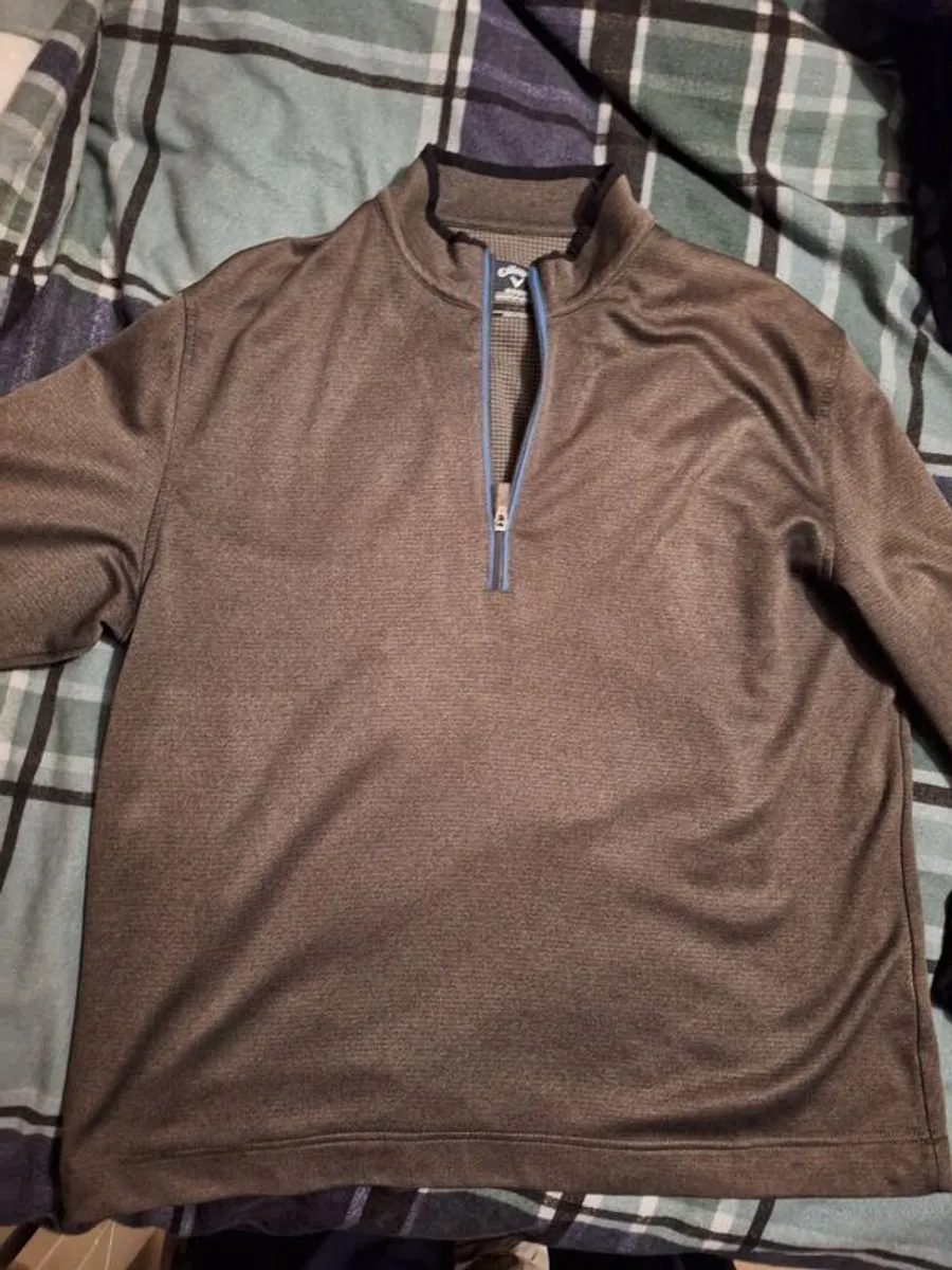 Callaway zip-up and Lyle and Scott t-shirt - Image 1