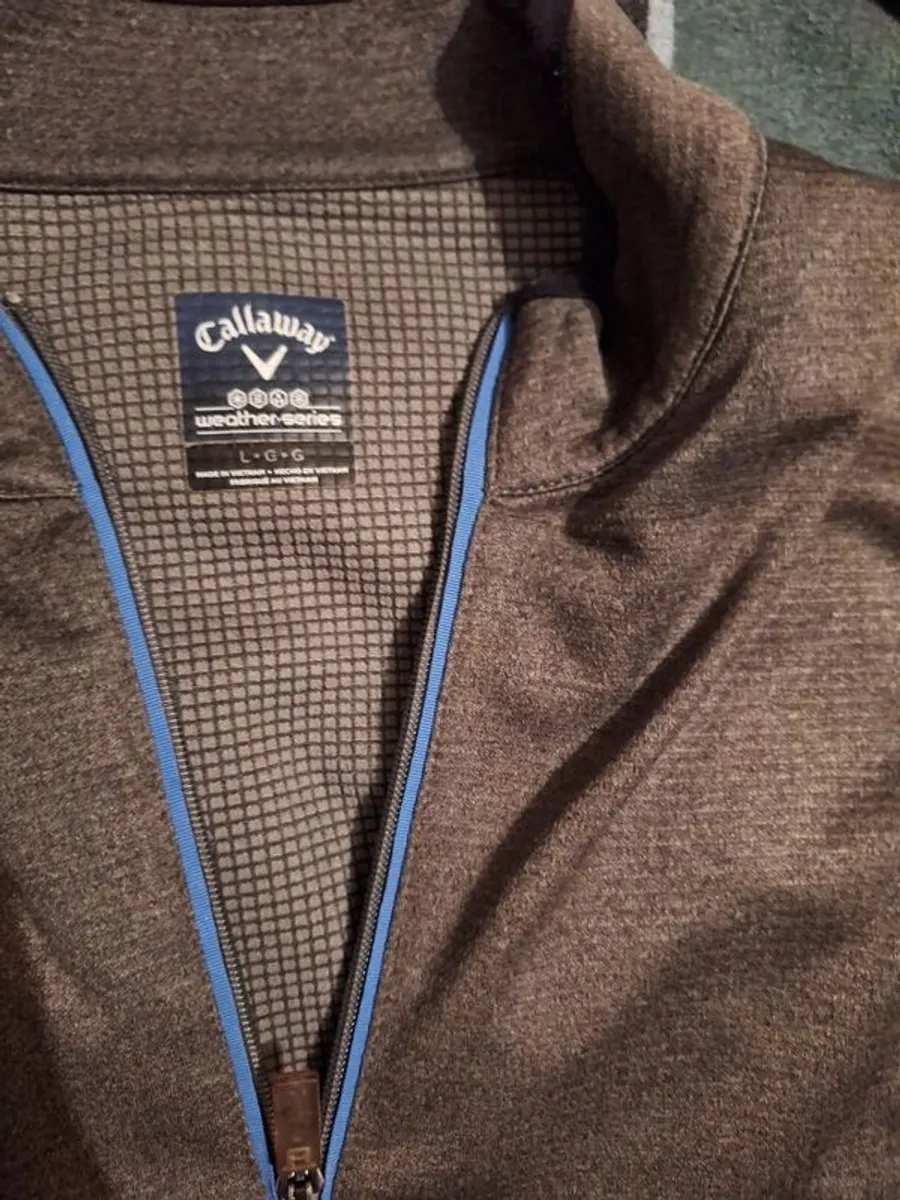 Callaway zip-up and Lyle and Scott t-shirt - Image 3