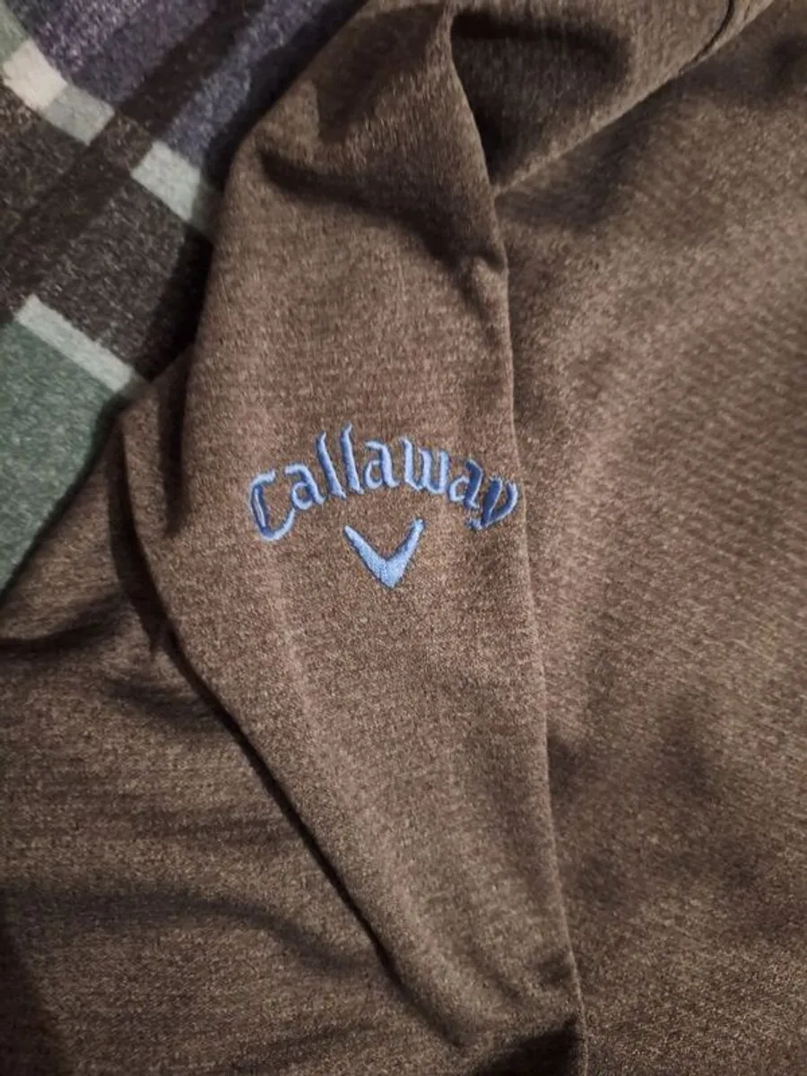 Callaway zip-up and Lyle and Scott t-shirt - Image 4