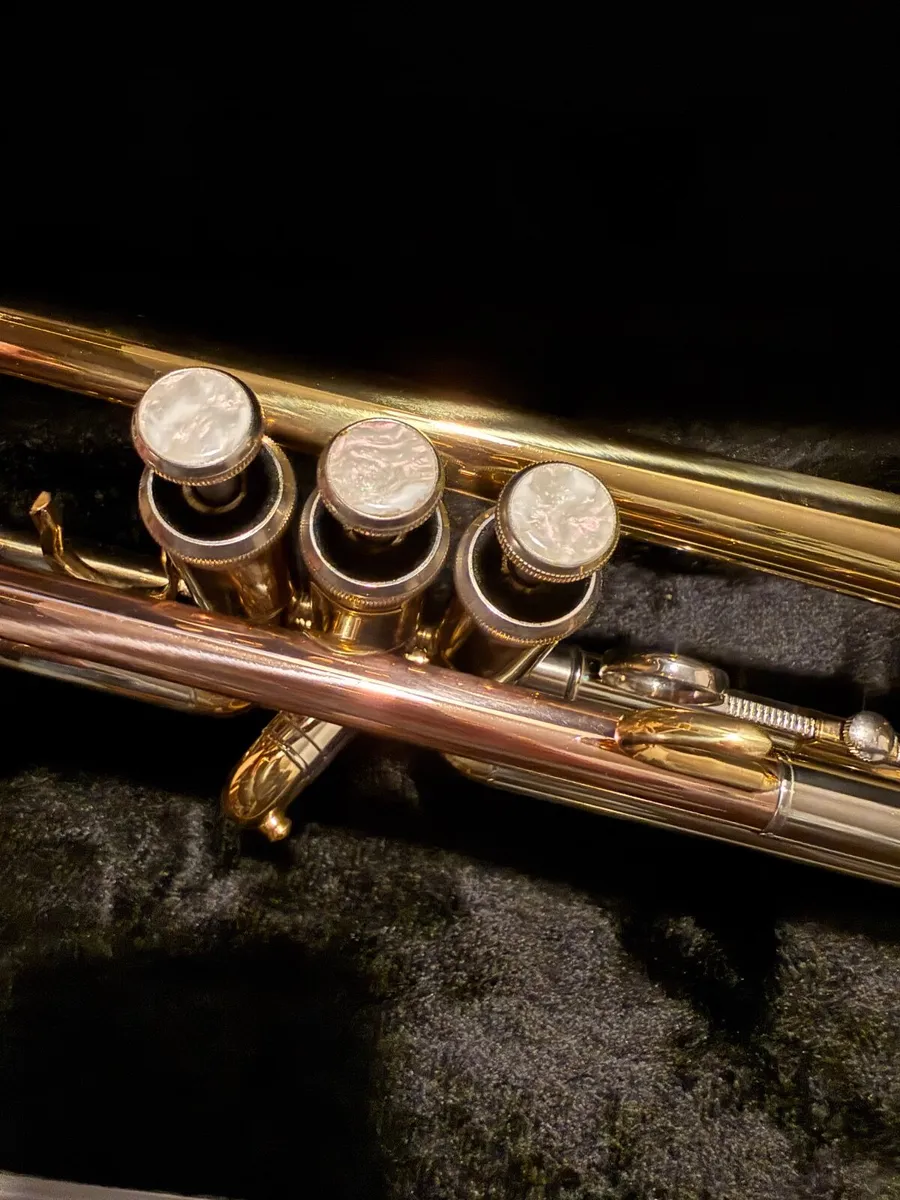 Bb Trumpet for sale - Image 2