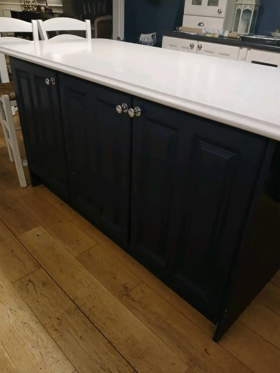 Island Unit - Image 3