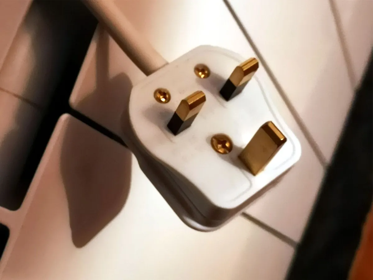 ATC Sun Ray RF 1800W Oil Filled Electric Radiator - Image 4