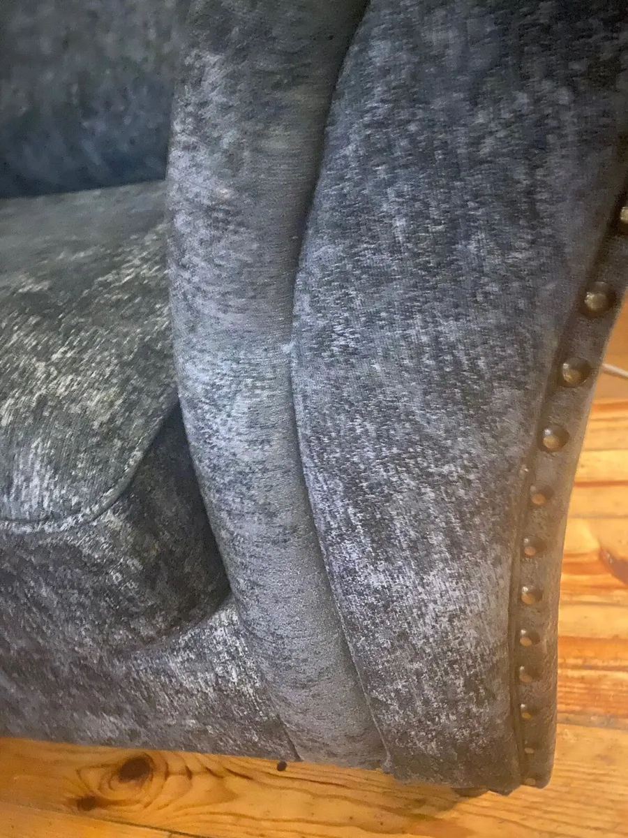 3&2seater sofas - Image 2