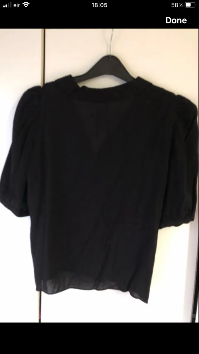 Ladies BNWT blouse size XS €10 - Image 2