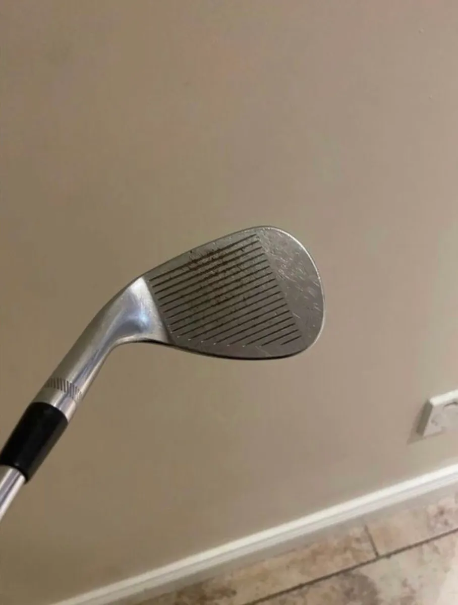 Titleist Vokey SM9 56 degree wedge - Image 3