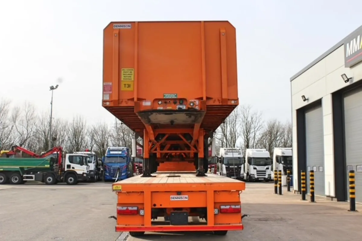 2 X 2022 DENNISON TRI-AXLE FLAT TRAILERS - Image 4