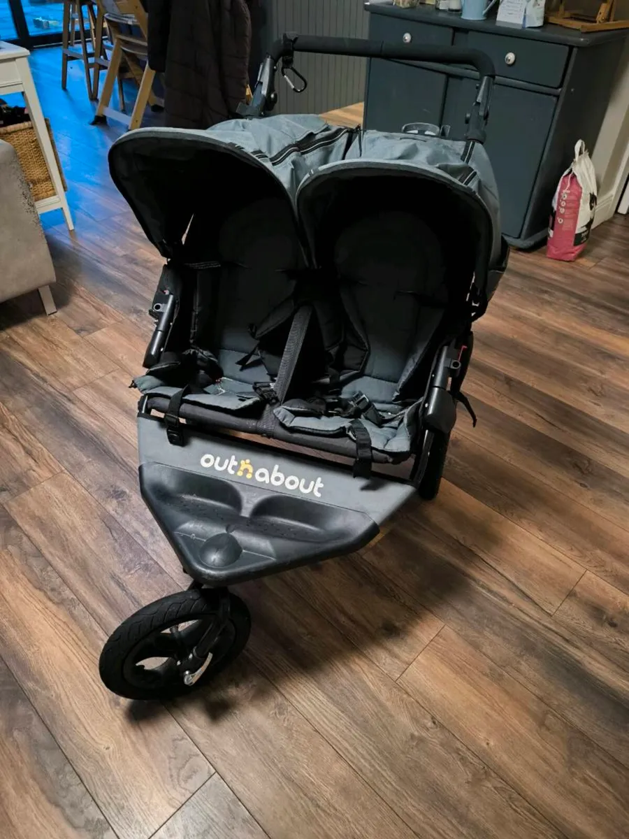 Double buggy out n about V4 - Image 1