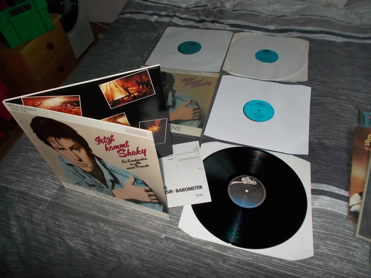 Lot of 11 Shakin' Stevens Vinyl Albums - Image 2