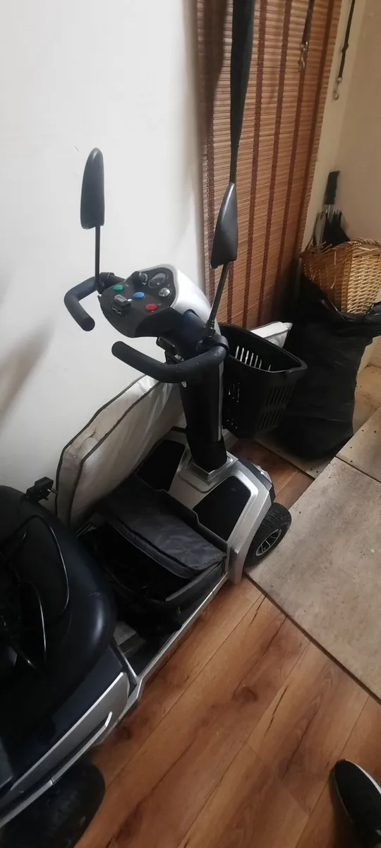 Mobility scooter - Image 2