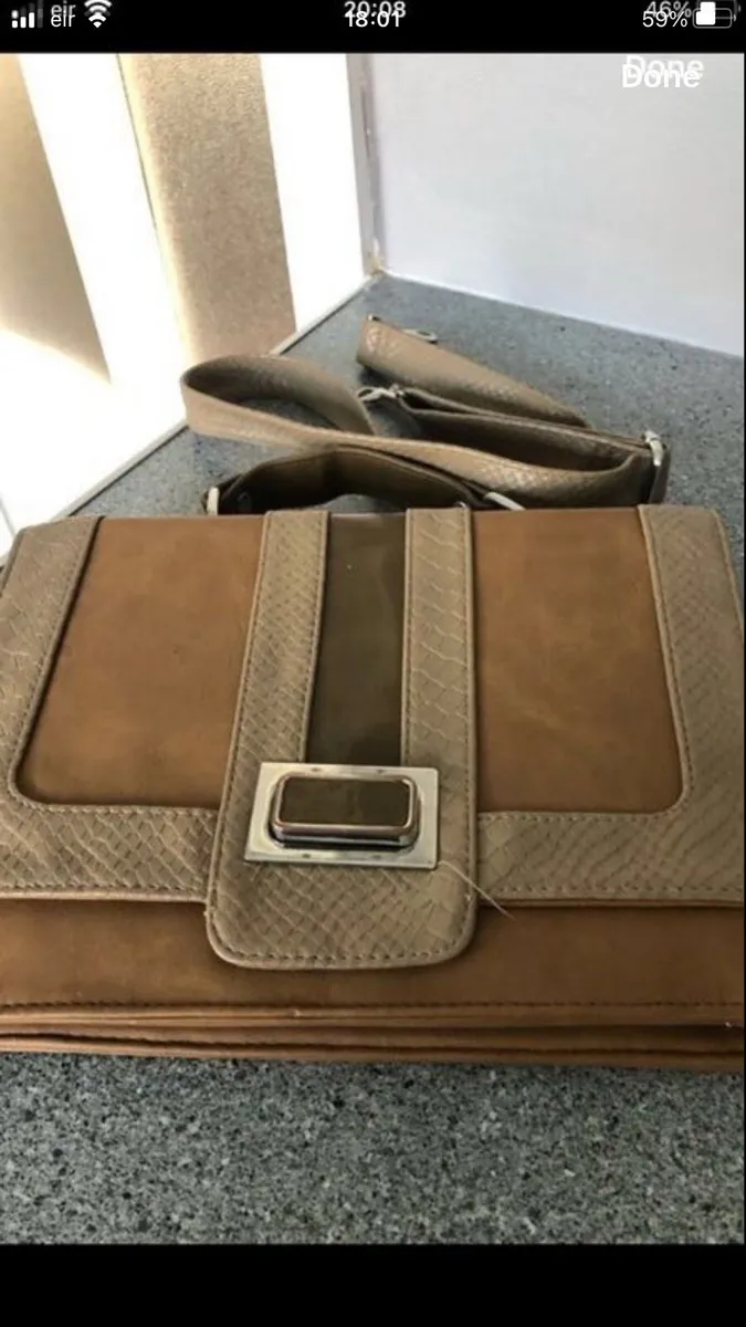 Ladies stunning bag €5 - Image 1