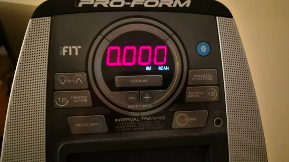 ProForm 325 CSX Recumbent Exercise Bike - Image 3