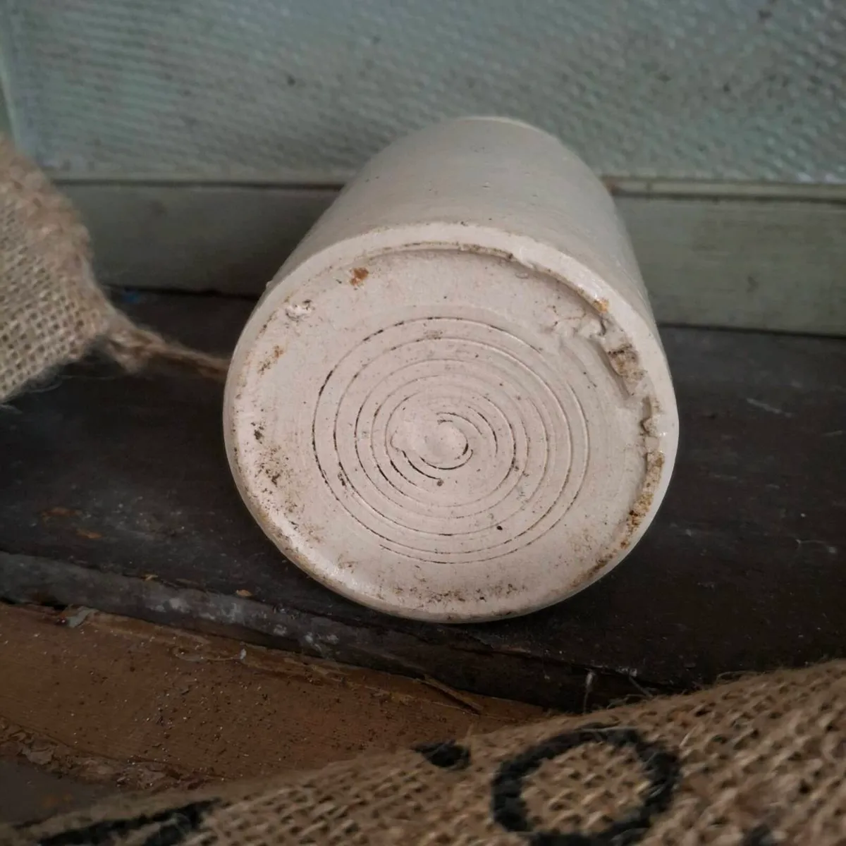 Stoneware Jam Pot - Image 3