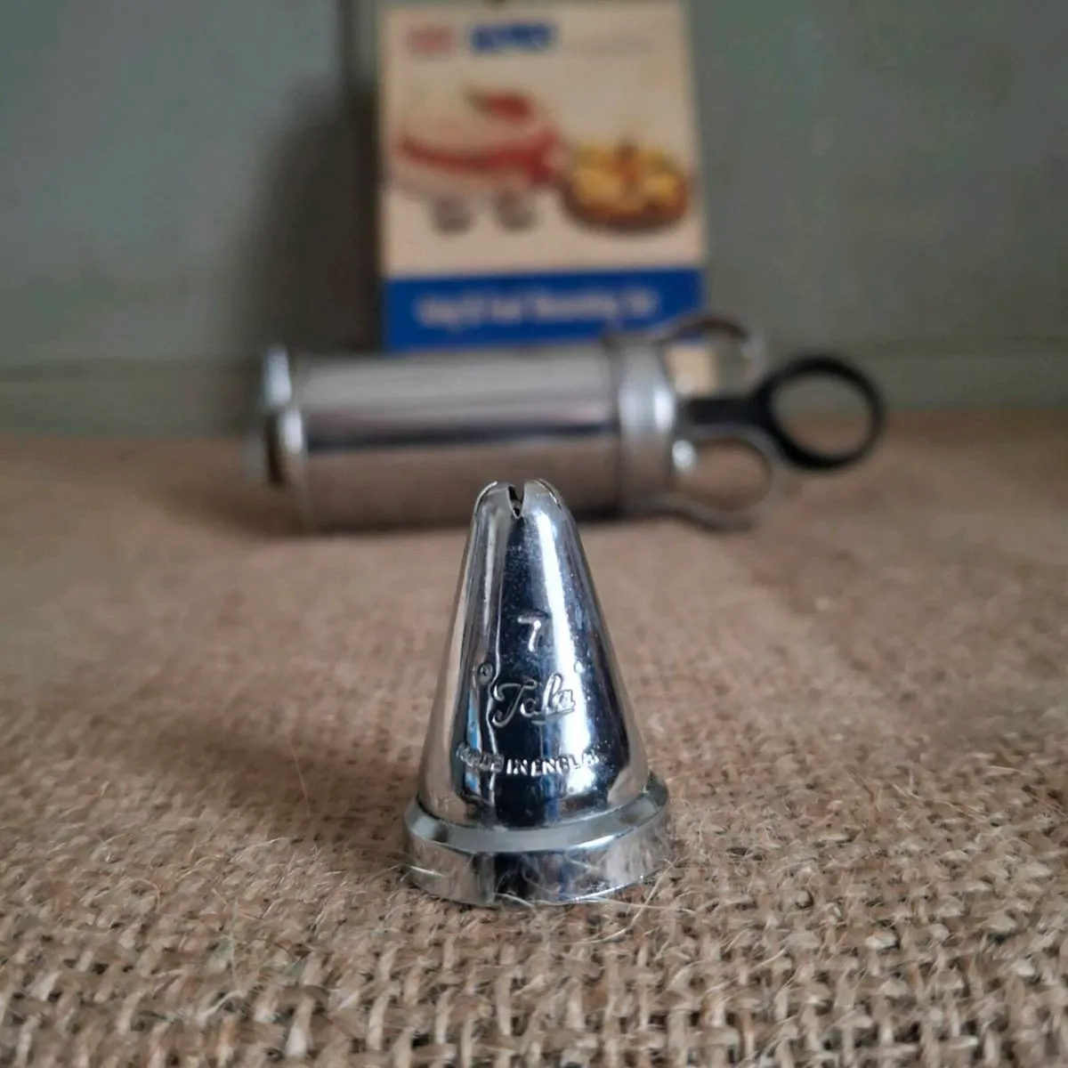 Tala Icing & Food Decorating Set - Image 3