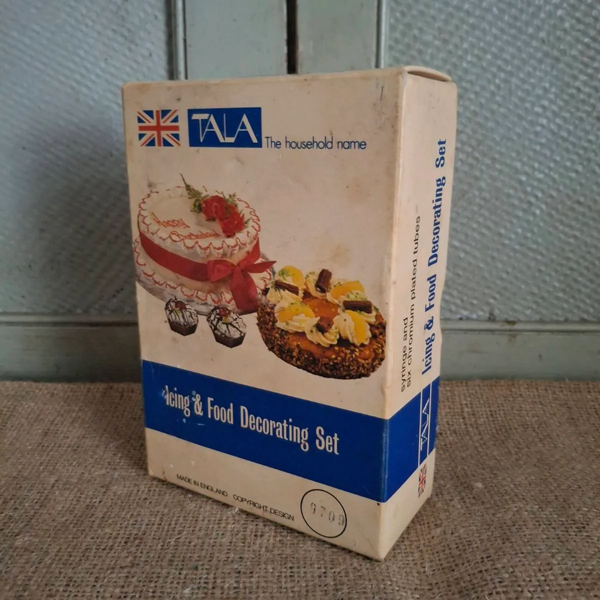 Tala Icing & Food Decorating Set - Image 4