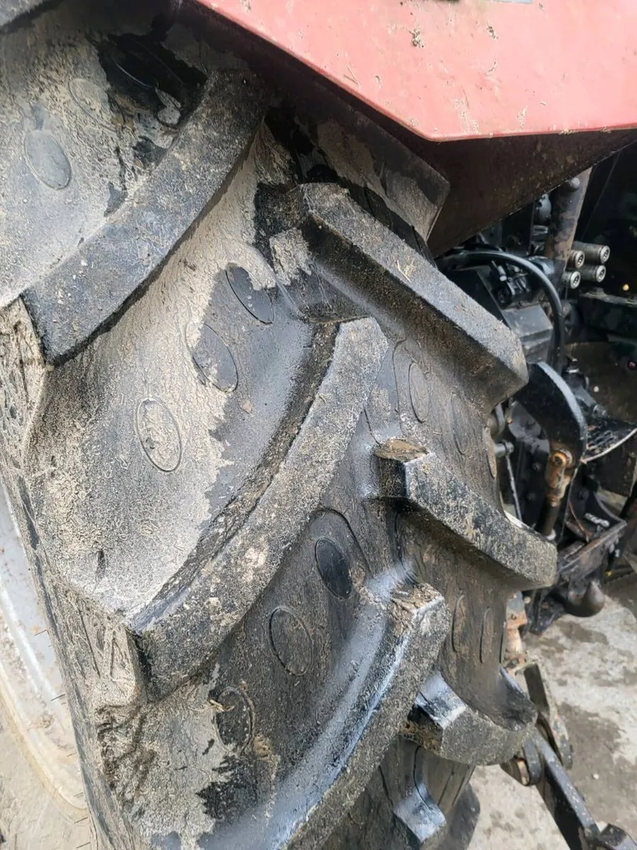 BKT 520/70/38 - Image 4