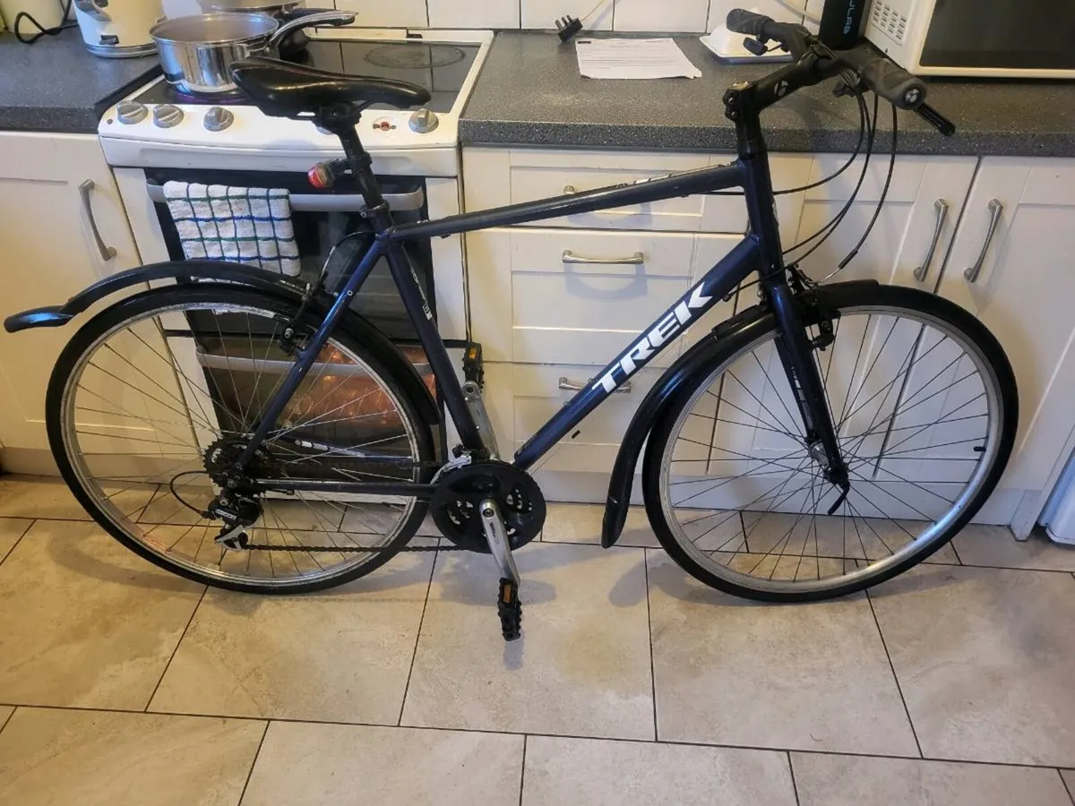 Xl mens trek bike - Image 1