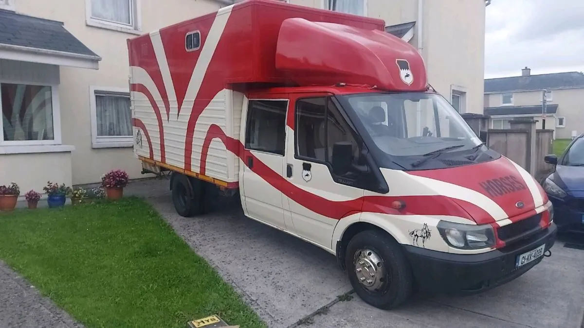 3.5 ton Horse truck - Image 3