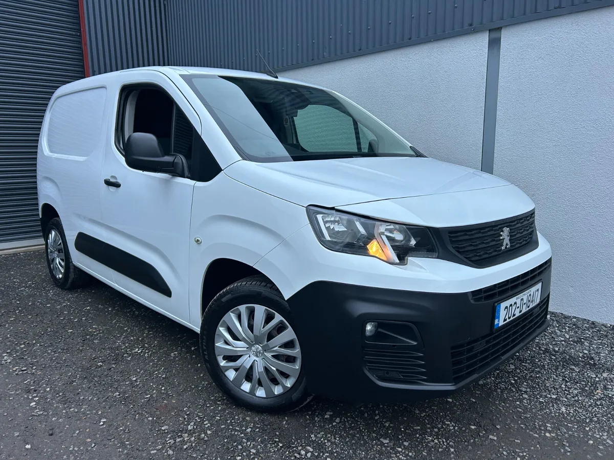 2020 Peugeot Partner 99km / Professional model - Image 1