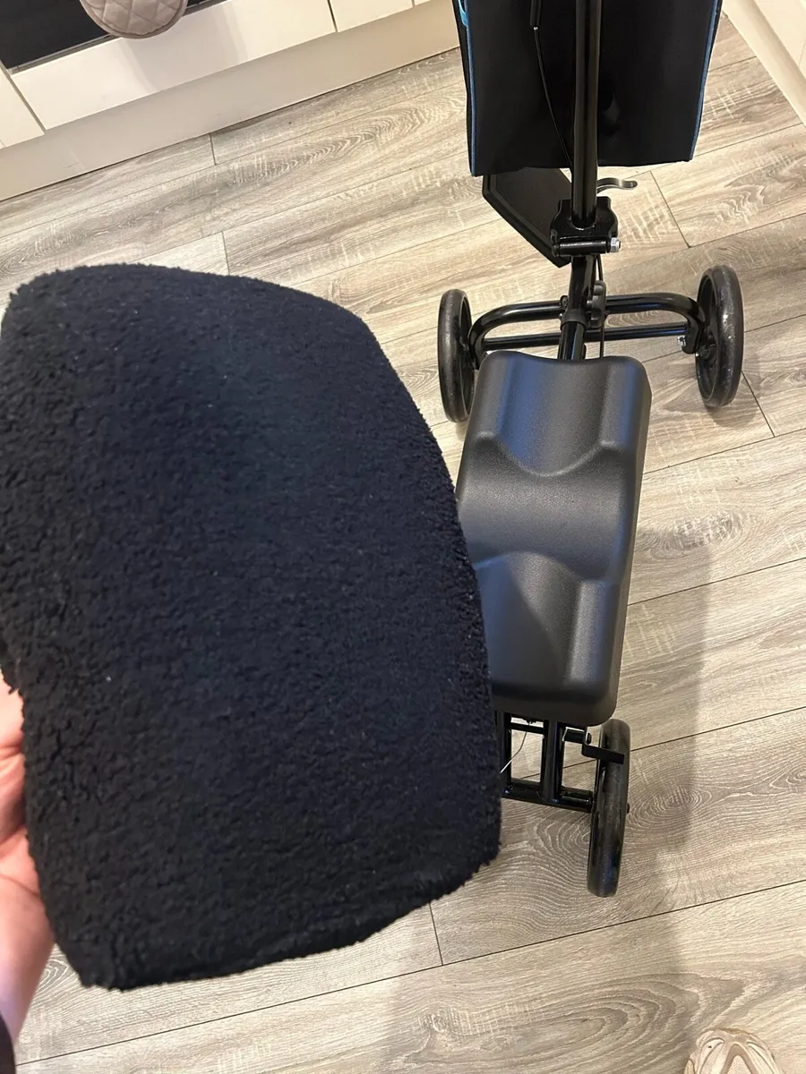 Knee Scooter - Image 3