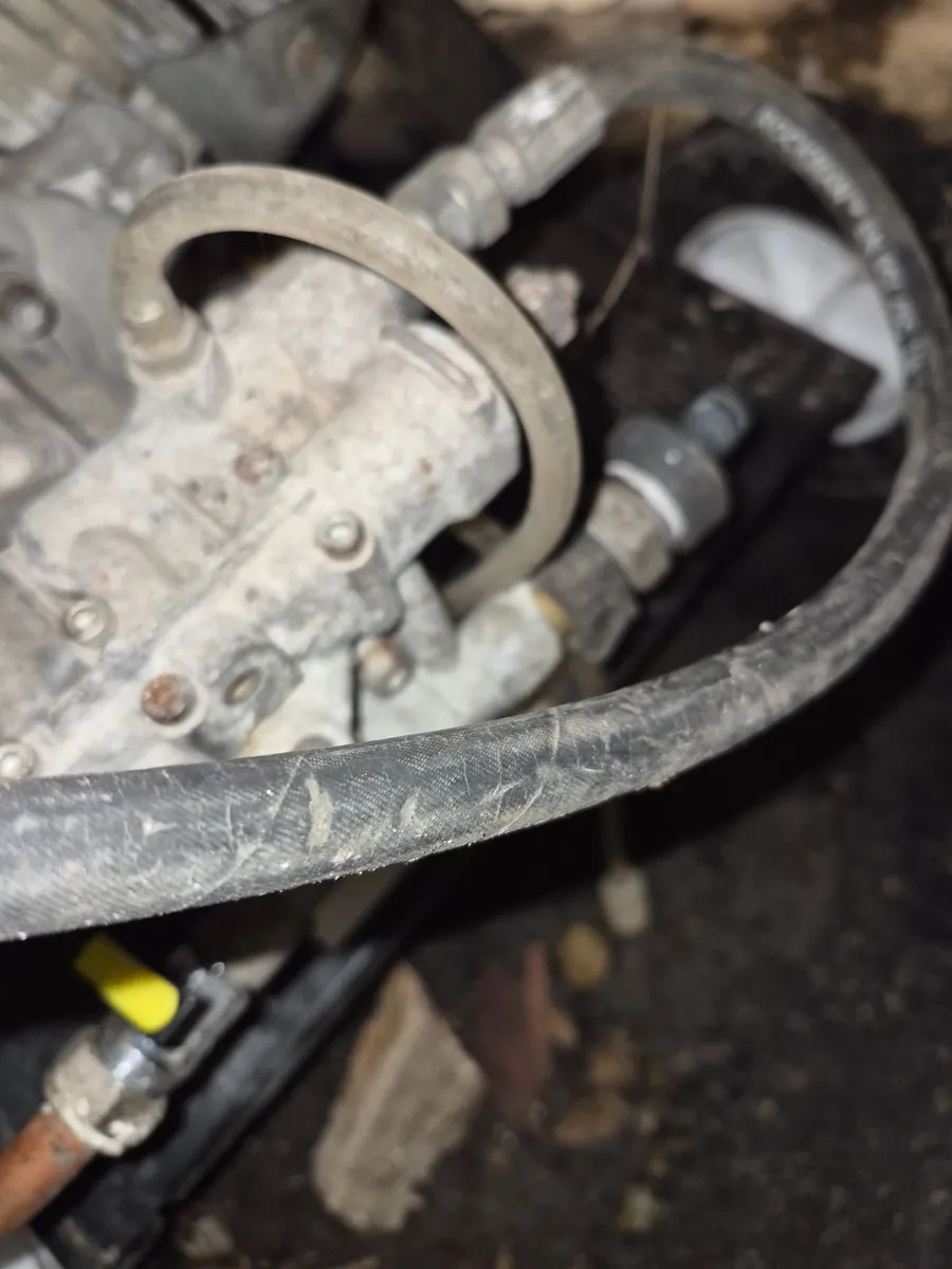 Petrol power washer - Image 3