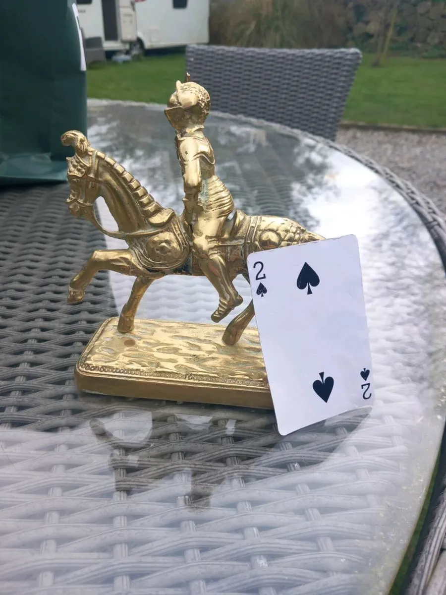 1960s solid brass Knight on horse, D18 post 10e - Image 2