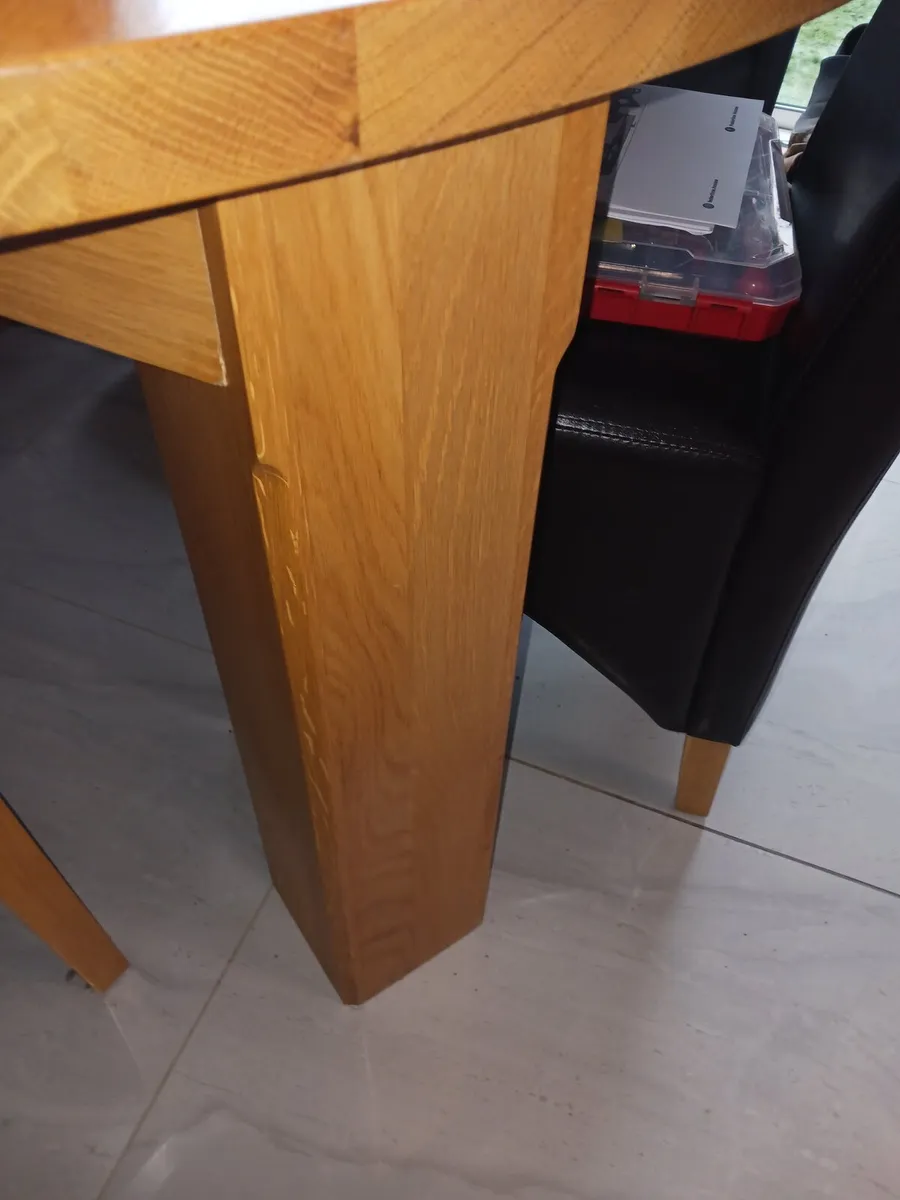 Dining table and chairs - Image 3