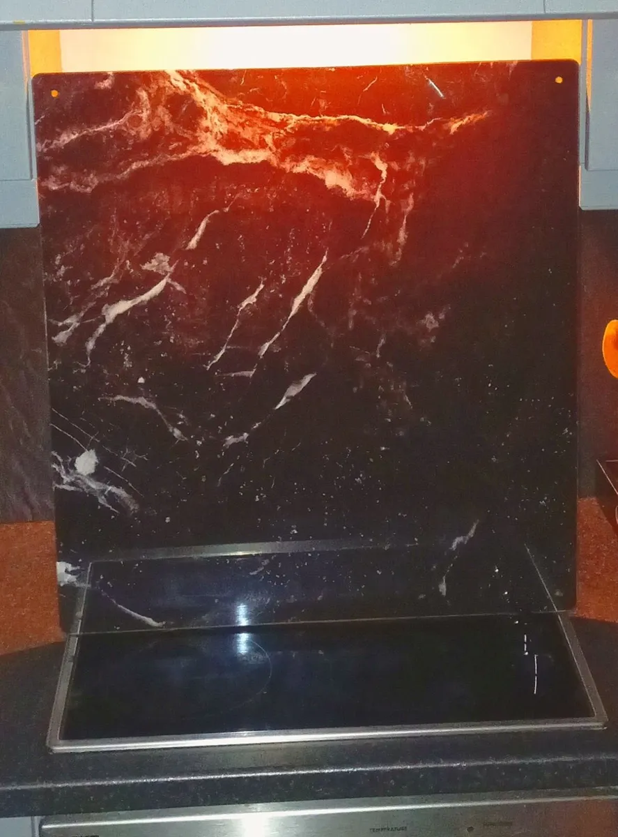 Kitchen glass splashback - Image 4