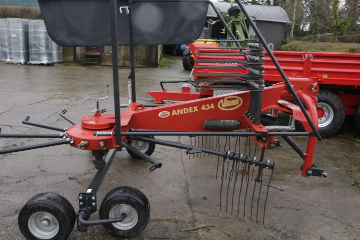 vicon rake and haybob - Image 2