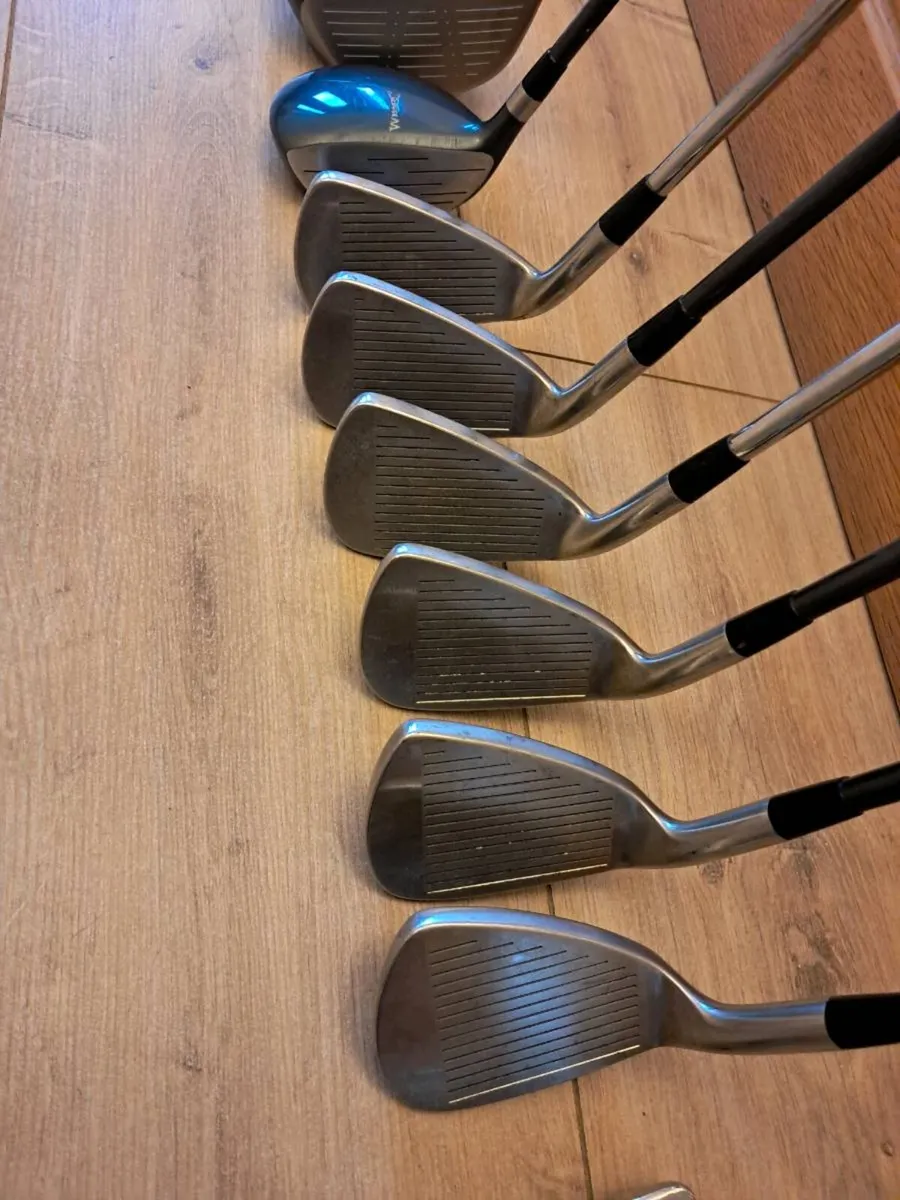 Mizuno Full set - Image 4