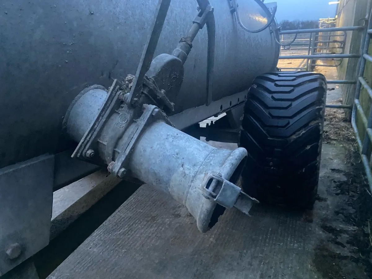 1000 Gallon slurry tanker - Image 4