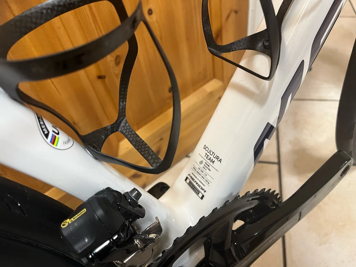 Merida Team Bahrain Victorious - Image 3