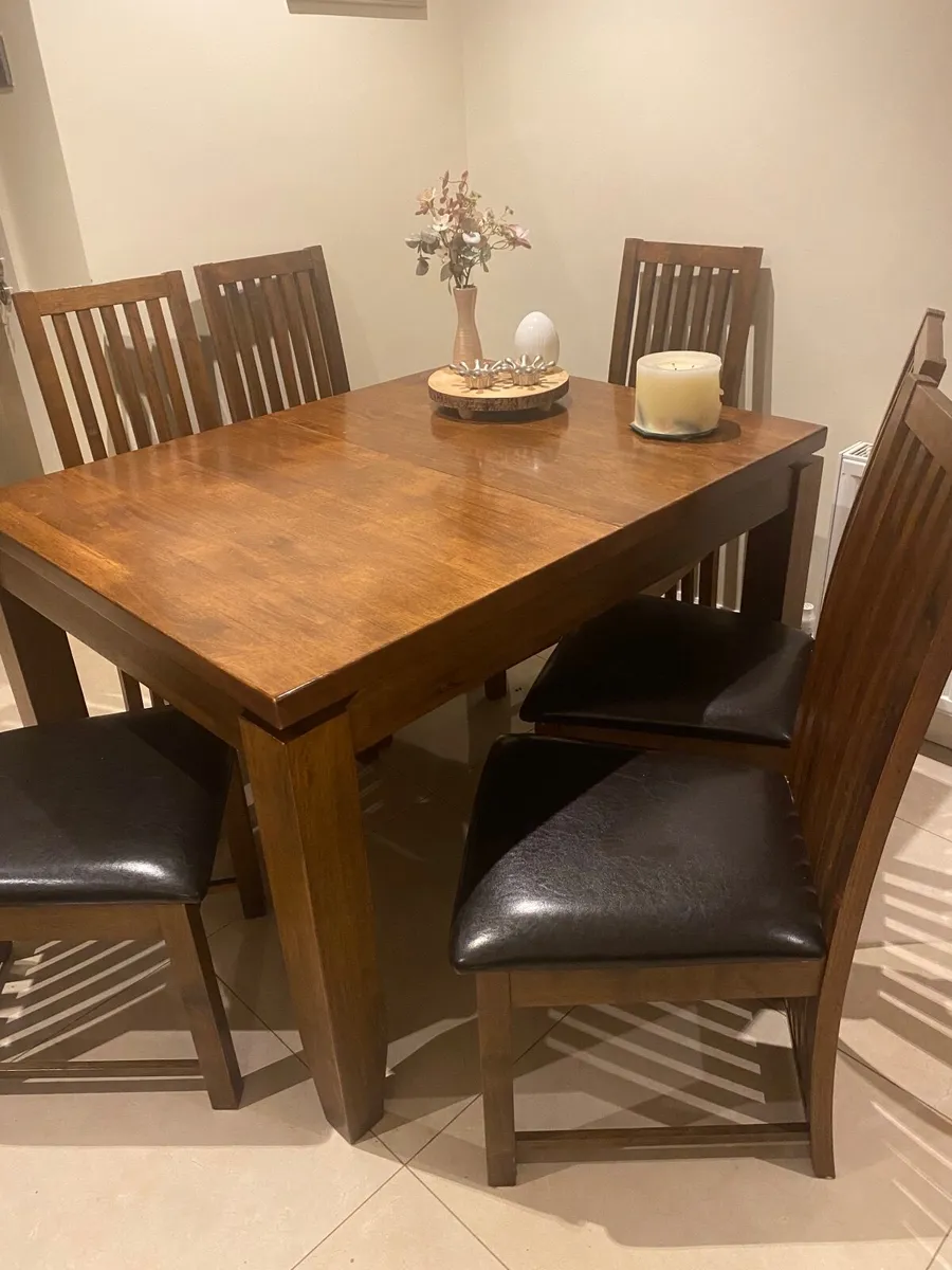 Dining table and 6 chairs - Image 3