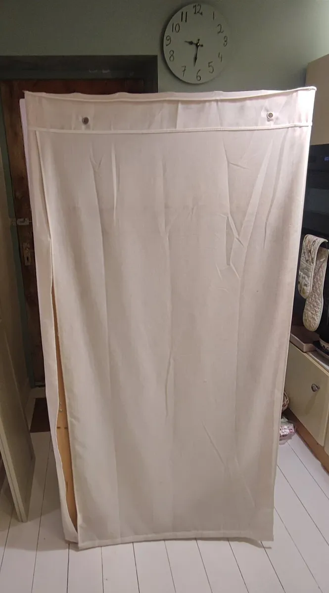 Clothes cupboard Wood and fabric - Image 1