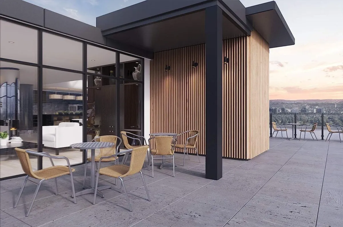 Round Restaurant Table – Indoor & Outdoor - Image 4