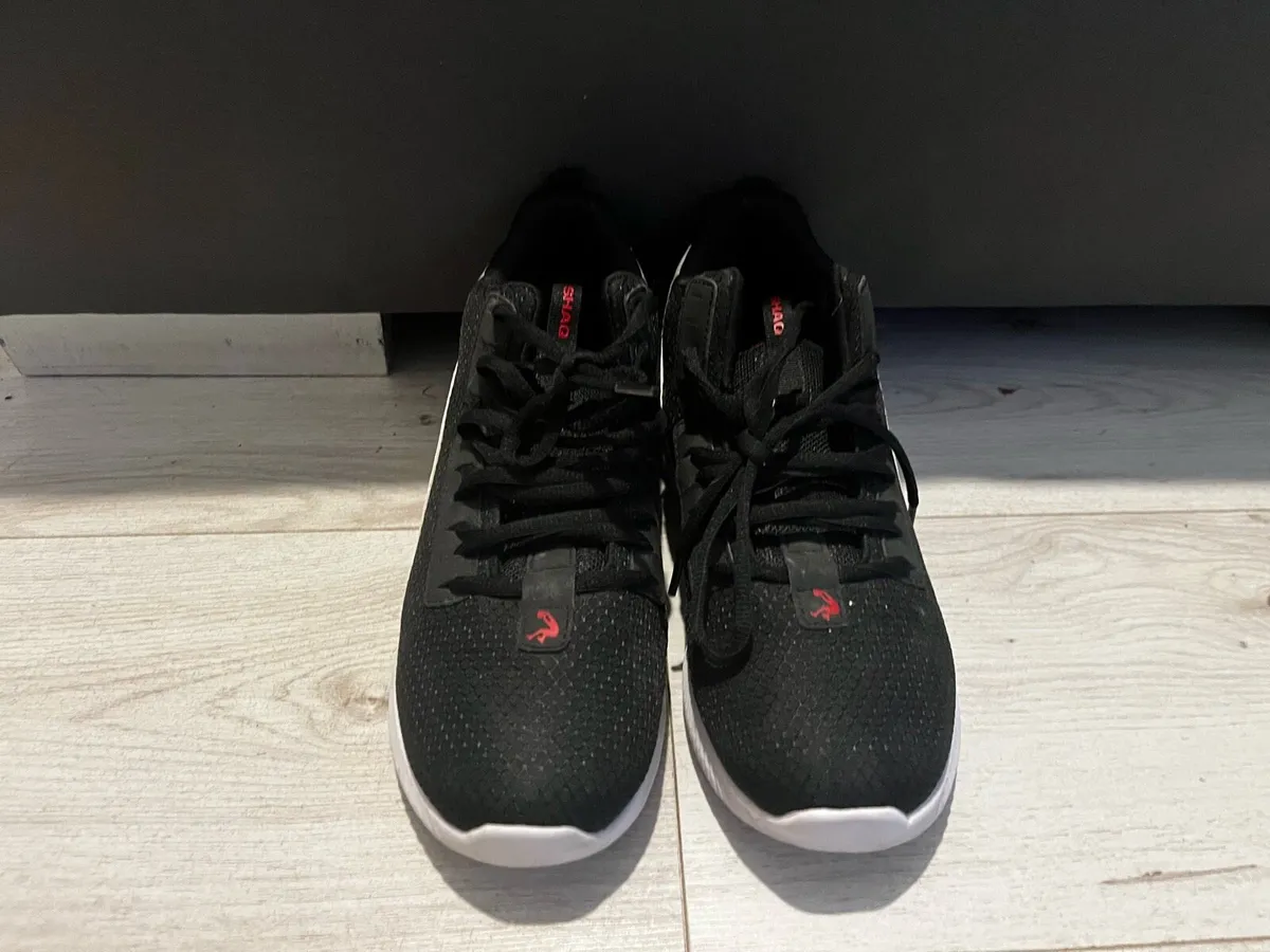 Sport shoes - Image 2