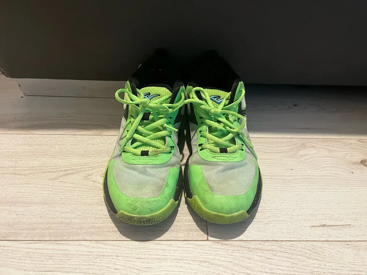 Sport shoes - Image 4