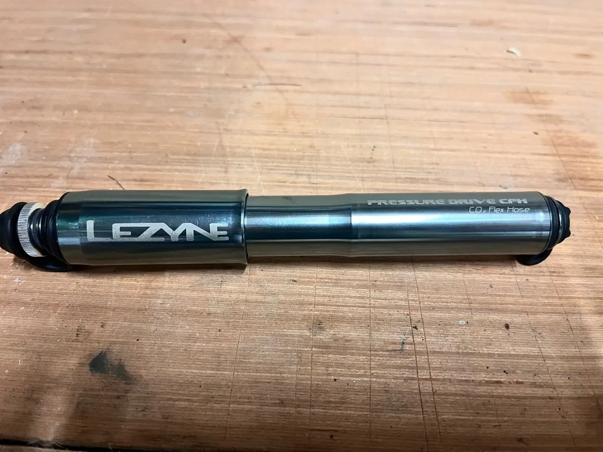 Bike components / accessories - Image 3