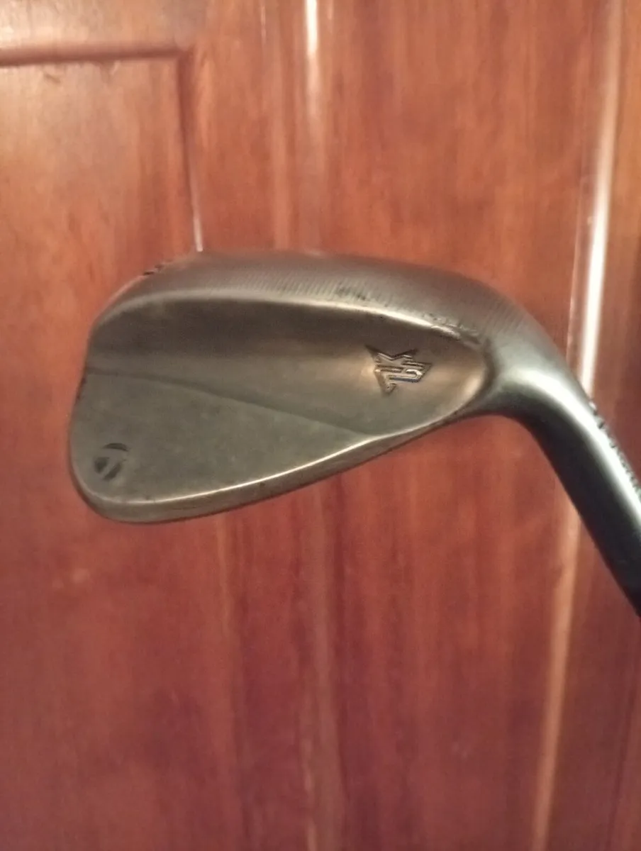 TaylorMade Tour  Issue60 Degree  Wedge Raw Finish - Image 1