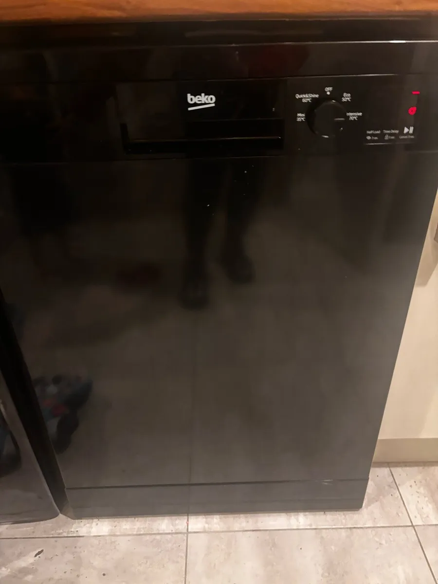 Dishwasher - Image 2